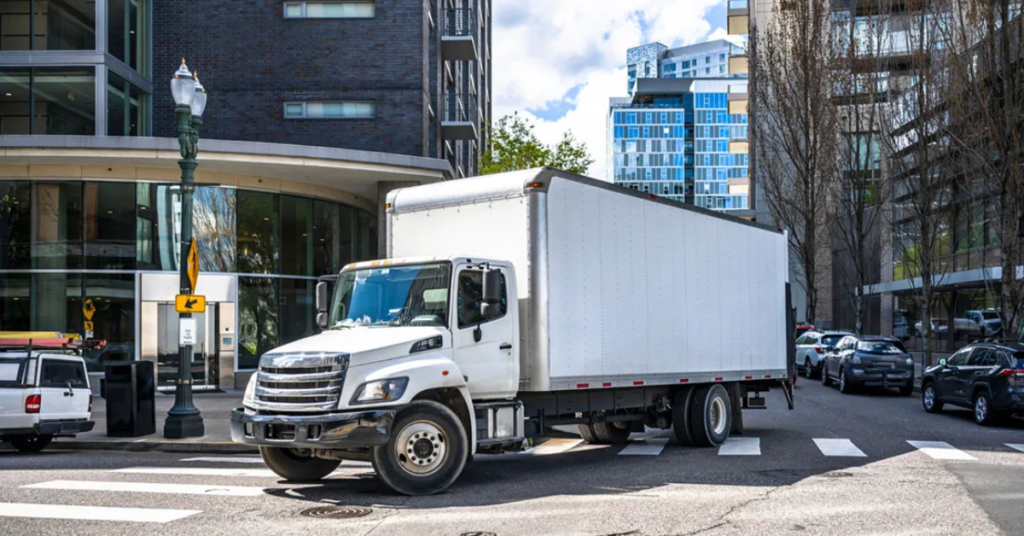 Box Truck Size And Dimensions A Complete Guide Engineerine