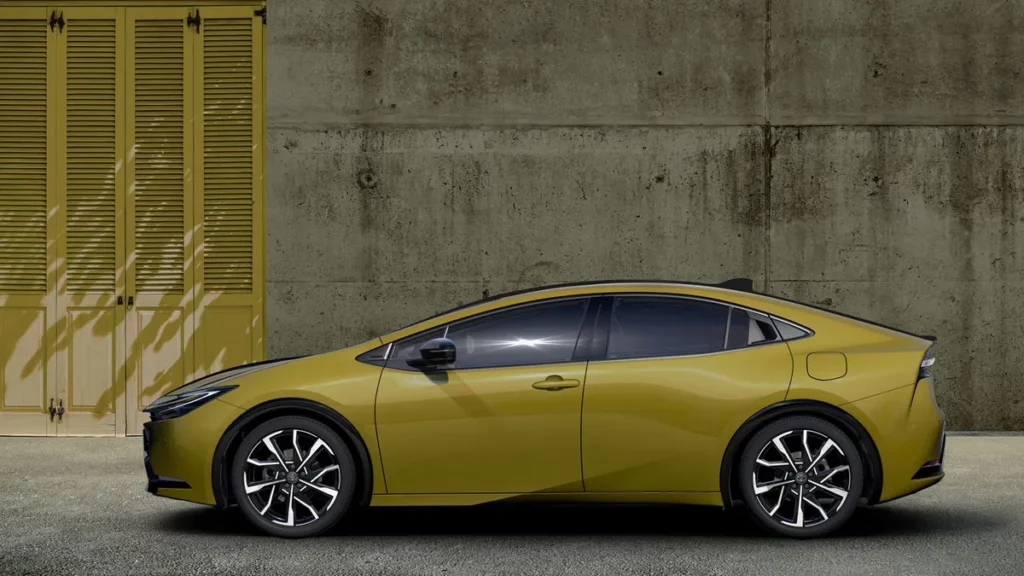 7 Reasons Why Is The Toyota Prius Hated So Much Engineerine